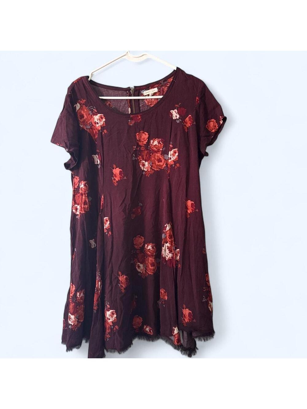 Silence &noise Burgundy floral dress size L